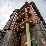 Hotel марина *