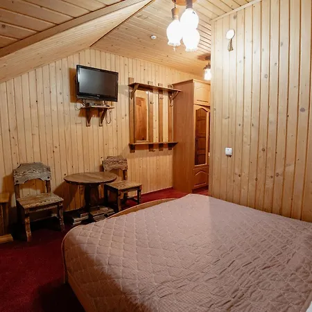 Hotel марина *