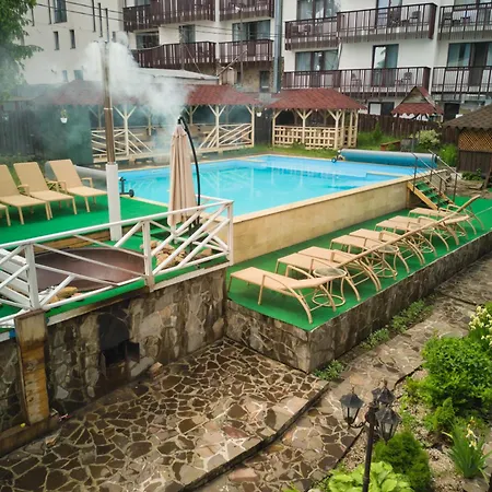 марина Отель