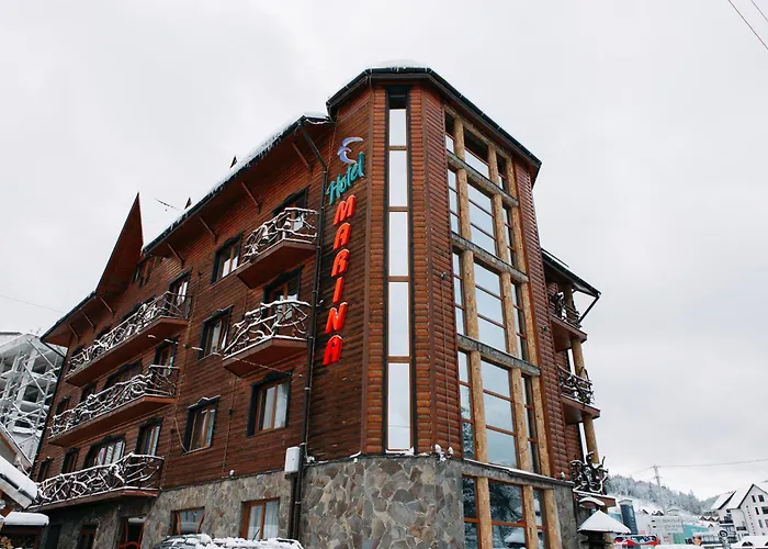 марина Отель *