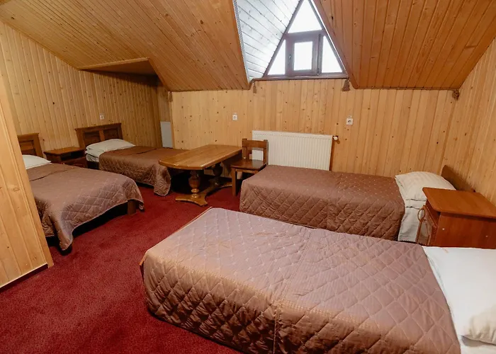 марина 酒店 *