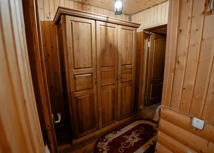 марина 酒店 *